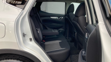 Nissan Qashqai 1.2 DiG-T N-Connecta 5dr Petrol Hatchback